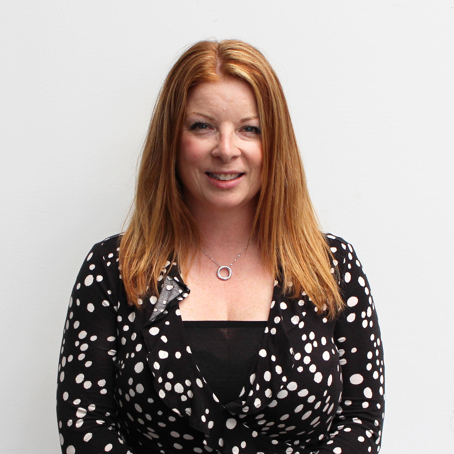 Tracy Van Kalsbeek Headshot