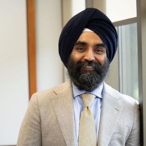 Headshot of Explore Waterloo Region board member, Darshpreet Bhatti.